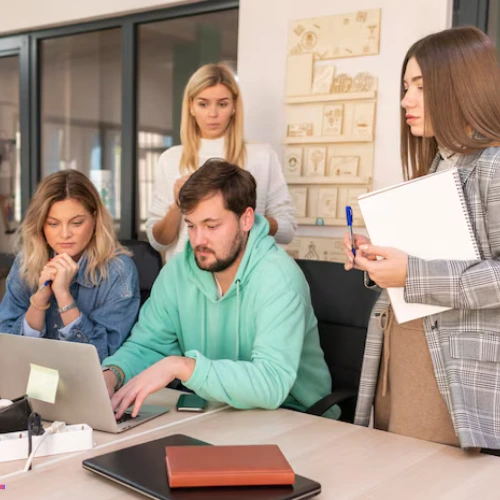 coworking office space benefits for freelancers