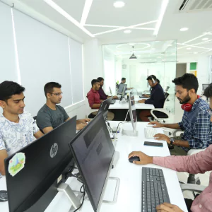 Low price Dedicated desk at Coworking space