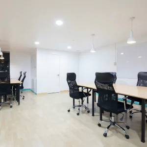Low Cost Coworking Space for rent in Guindy