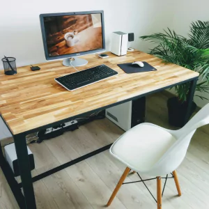 Low Cost Dedicated Desk space for Startups