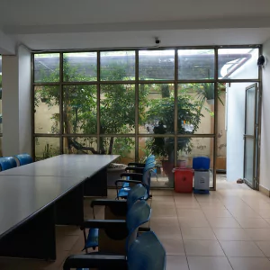 low cost conference rooms for rent in Guindy