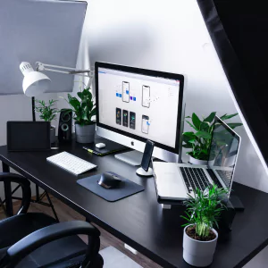 Low Price hot desk in Chennai